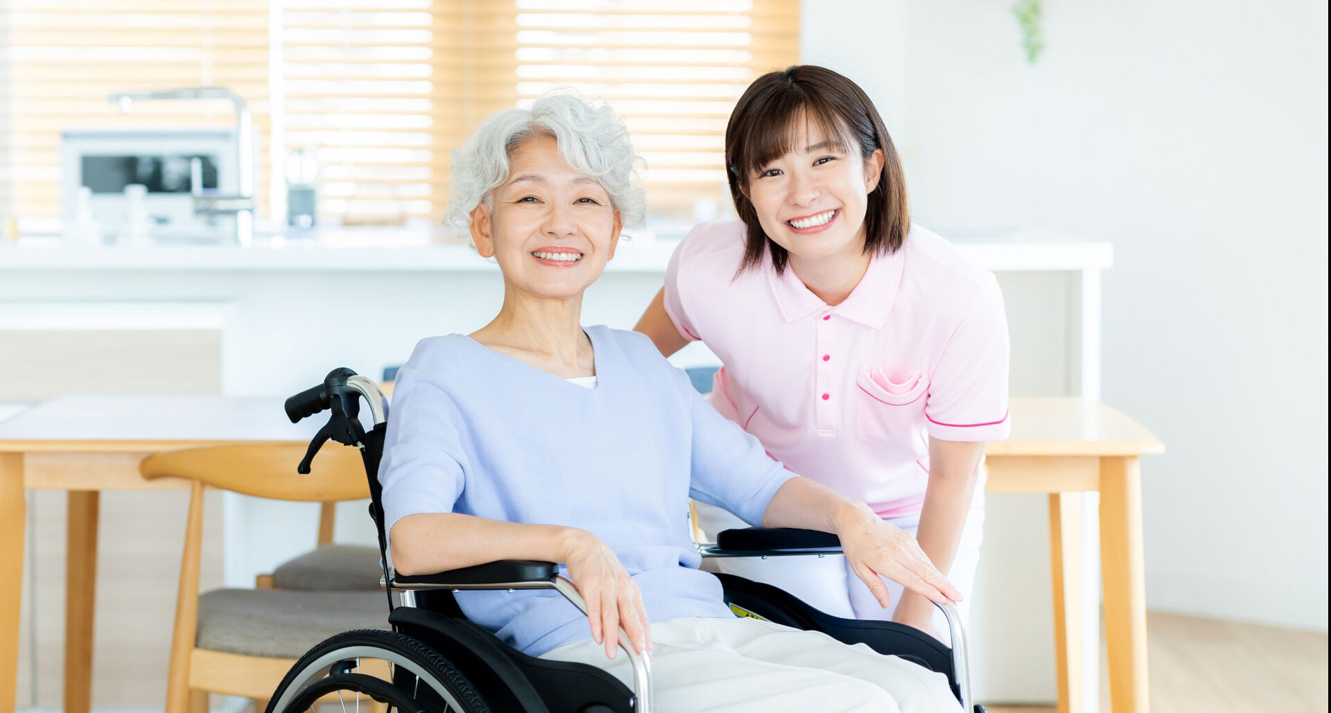 介護士と入居者